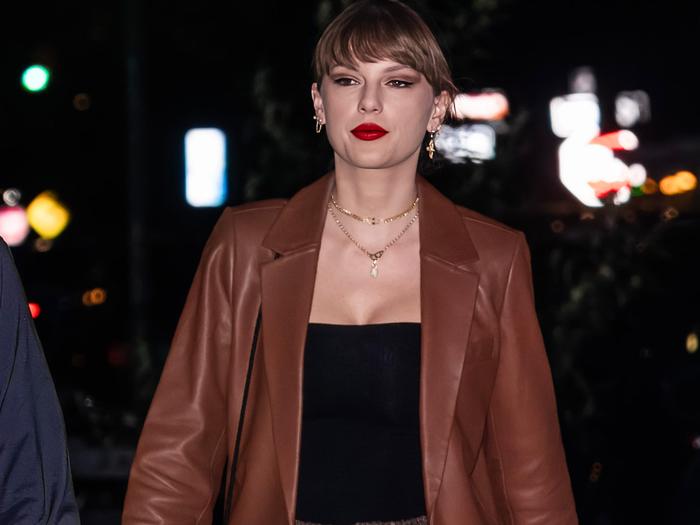 At This Rate, Taylor Swift's Madewell Blazer Will Sell Out by Friday